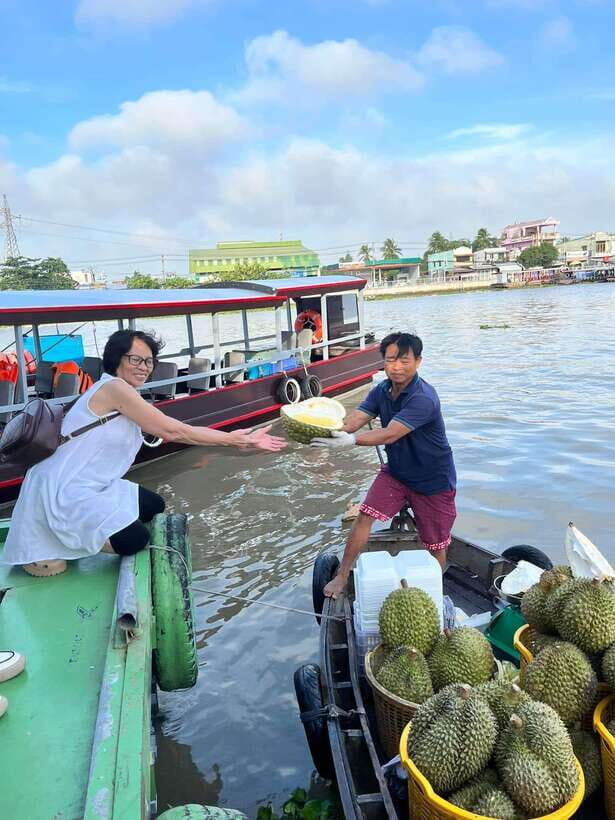 1-Day Mekong Delta | Cai Be - Vinh Long - Getting there from Ho Chi Minh City: the 7:30 AM start and the ride time
