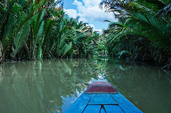 3 Days Mekong Delta Tours from Ho Chi Minh to Phnompenh - Day 1 Ben Tre: Ferry Views, River Markets, and the Feel of Tien River Life