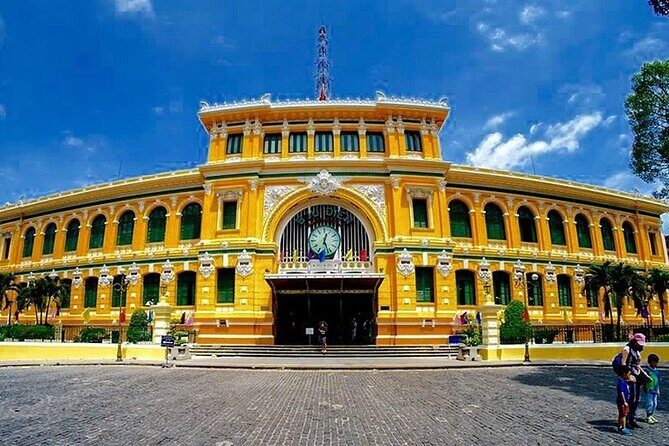 5-Day Best of Southern Vietnam: Cu Chi Tunnels & Mekong Delta - Mekong Delta by boat from My Tho to Ben Tre to Thoi Son
