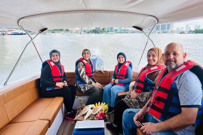 Authentic Mekong Delta Tour With Local Experts By SpeedBoat - What’s included (and what you’ll pay for separately)