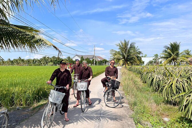 Ben Tre - Coconut Land Private One Day Guide Mekong Delta Tour Excursion - Brick making by hand: the construction side of Ben Tre