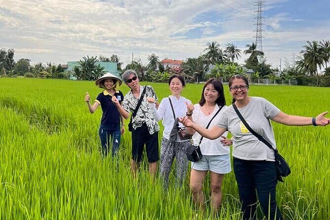 Ben Tre - Coconut Land Private One Day Guide Mekong Delta Tour Excursion - Included lunch and fruit breaks: what you actually get to eat