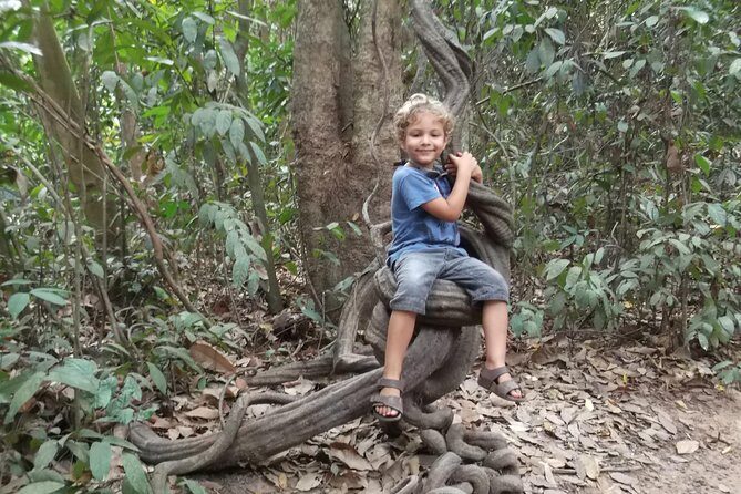 Best Private Tour Cu Chi Tunnels and Mekong Delta Full Day - Guides like Linh, Lee, Penny, and Tuyen make the day click