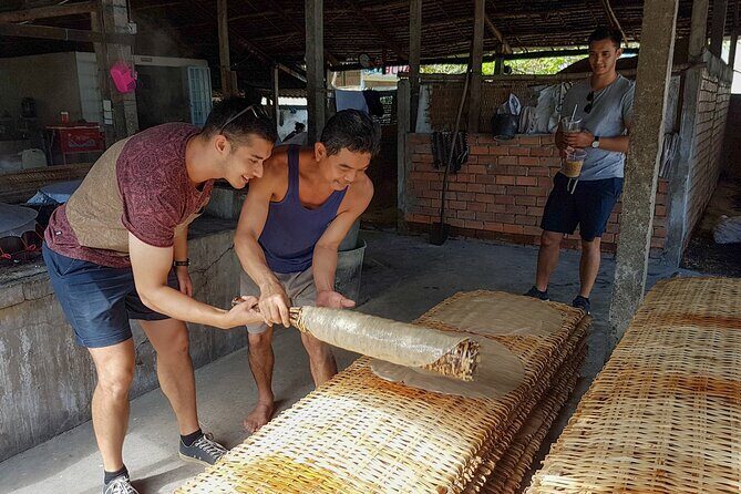 Cai Rang Floating Market Tour -Amazing Can Tho - Guides make the experience: what to look for during the ride