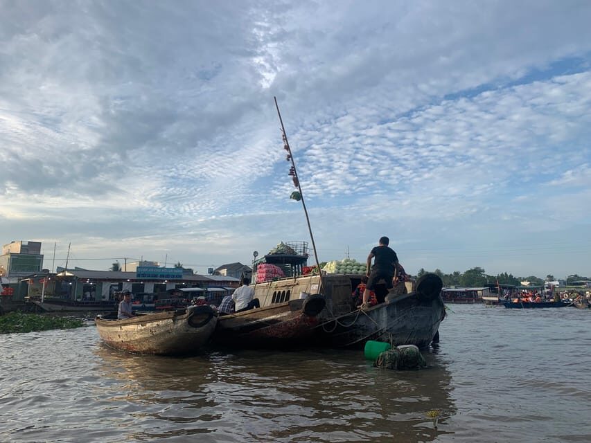 Can Tho: Mekong Delta and Cai Rang Floating Market Tour - Fruit orchard time at Vườn sinh thái Tư Dũng