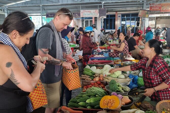 Cooking class & Vibrant Market by Scooter/Tuktuk (Half-Day) - Dietary Options: Vegan and Vegetarian Are Not Afterthoughts