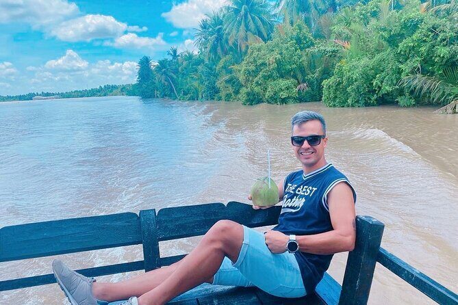 Cu Chi Tunnels and Mekong Delta Signature Tour - Guide Style: Why Names Like Dragon King and Lockie Matter