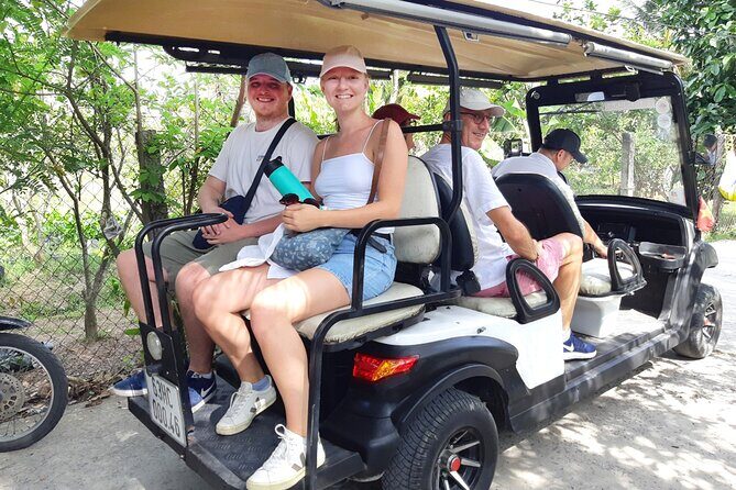 Cu Chi Tunnels and Mekong Delta - Small Group Tour - Small-group size and guides: why the experience feels guided