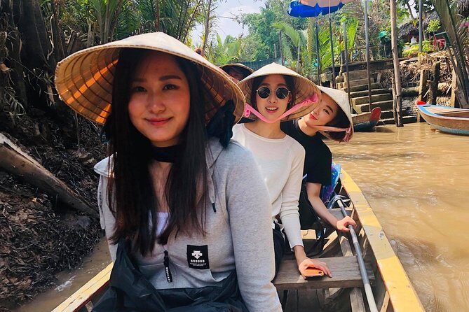 CuChi Tunnels&Mekong Delta-Boat,TukTuk,Coconut Village SmallGroup - Cu Chi Tunnels: crawling the tunnel network and understanding the tactics