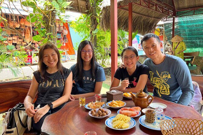 Explore Cai Rang Floating Market - 2 Days 1 Night Mekong Delta - Cai Rang Floating Market: more than just row after row