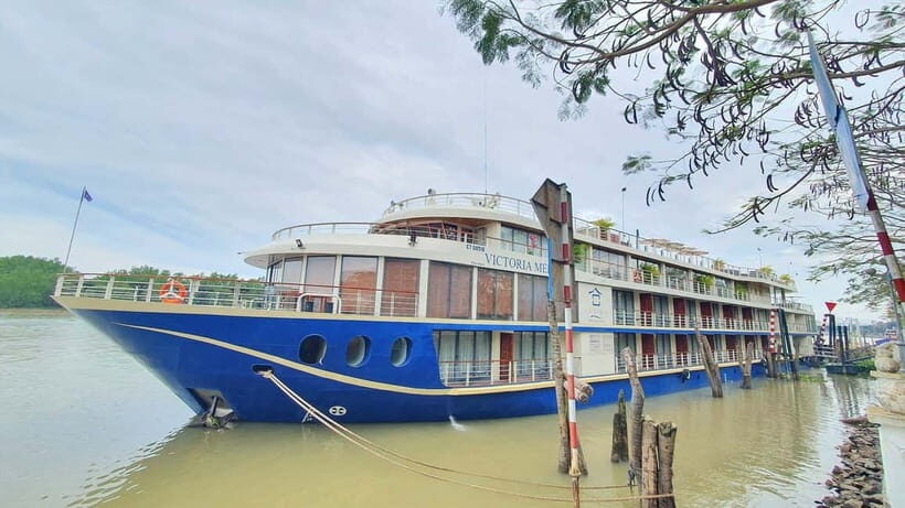 From HCM: Mekong Delta Can Tho Floating Market 2-Day Tour - The Monkey Bridge, Crocodile Fishing, and a Lunch That Holds the Day Together