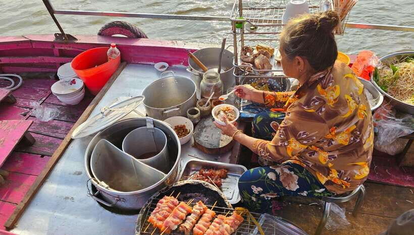 From Ho Chi Minh: 3-Day Mekong Tra Su Forest exit Phnom Penh - From My Tho to Ben Tre: Vinh Trang Pagoda and the Mekong’s everyday river life