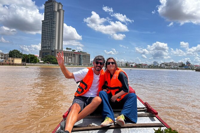 From Saigon: Mekong Day Tour with Floating Market &Cu Chi Tunnels - Son Islet on the Hau River: Lunch With a View and People You Can Chat With