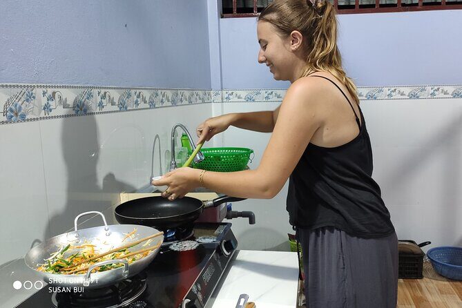 Full-Day Experience in Mekong Cycling and Authentic Home Cooking - Village cycling and a 300-year-old Khmer temple stop