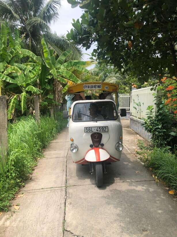 HCM: Mekong Delta Islands Boat & Tuk-Tuk Tour with Tastings - Ben Tre Province: tuk-tuks, bikes, and real hands-on food stops