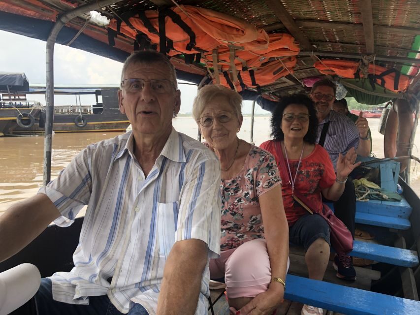 HCM: Mekong Delta Islands Boat & Tuk-Tuk Tour with Tastings - Unicorn Island: villages, bee farm honey, and sweet tastings