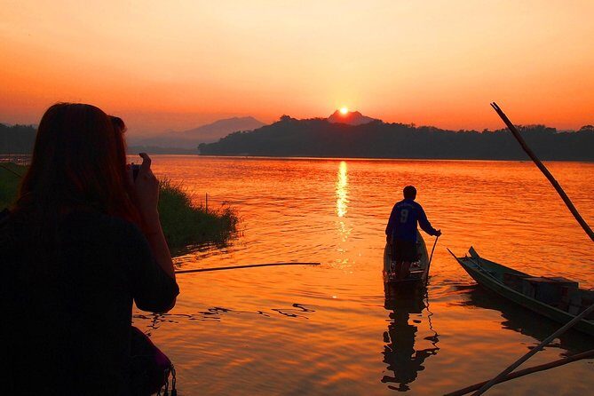 PRIVATE Luxury Sunset Mekong Afternoon trip from HCM city - Coconut candy village stops: sweet production meets everyday tradition