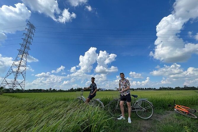 PRIVATE Mekong Delta 1 Day with Kayaking, Biking & Cooking - Guides make or break it: English, pacing, and human touch