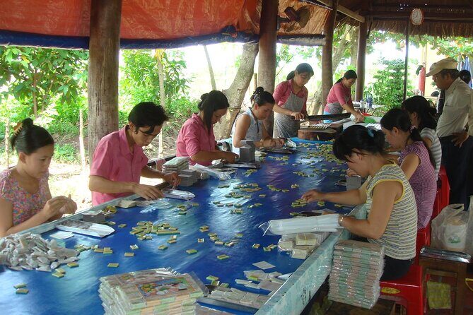 Private Mekong Delta (My Tho - Ben Tre) Full Day by Air-conditioned Car - Included lunch and tastings: what to eat and how to pace it