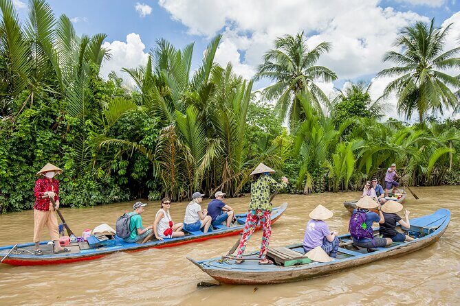 Small-group 2-Day Mekong Delta: Floating market, Cooking Class... - Early Day Two: Cái Răng Floating Market by Motor-Boat