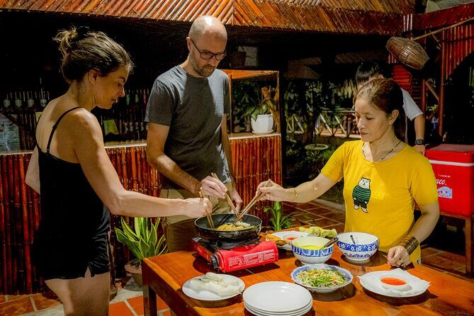 Small-group 2-Day Mekong Delta: Floating market, Cooking Class... - Guide and Group Size: Small Enough to Feel Personal