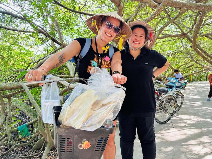 Small Group or Private Tour| Cu Chi Tunnels & Mekong Delta - Folk Music and Fruit Tasting: Real Local Culture, Not a Script