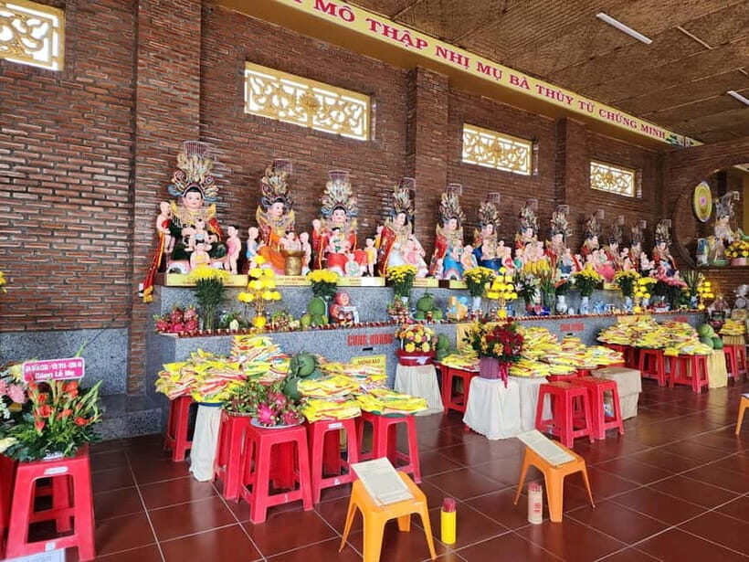 VIP Tour Authentic Mekong Delta & Local pagoda by SpeedBoat - Don Ca Tai Tu folk music and the sticky rice factory