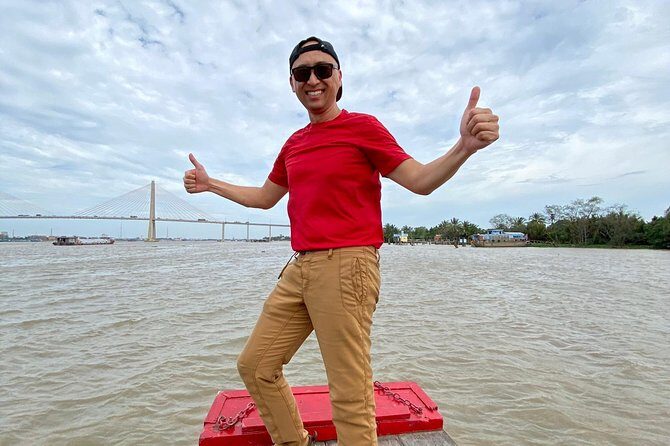 VIP Tour Cuchi Tunnels & Mekong Delta Cruise Full Day Group 12pax - Ben Luc: Vietnamese BBQ lunch plus a short cooking moment