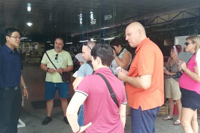 VIP Tour Cuchi Tunnels & Mekong Delta Cruise Full Day Group 12pax - Why the guide commentary matters (more than the stops)